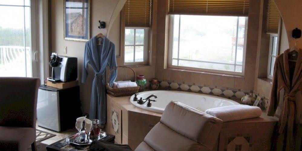 Collins Inn & Seaside Cottages (Adults Only) オーシャン・ショアーズ エクステリア 写真