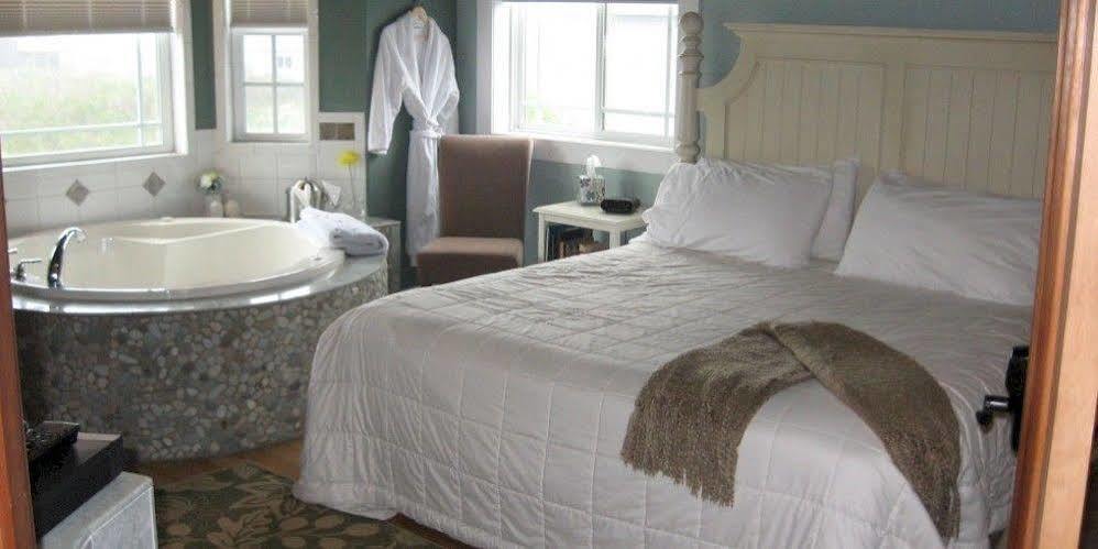 Collins Inn & Seaside Cottages (Adults Only) オーシャン・ショアーズ エクステリア 写真